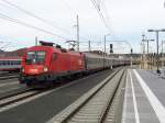 br-1016-1116-1216/235000/1116-158-mit-einem-schnellzug-am 1116 158 mit einem Schnellzug am 8.11.2012 in Salzburg Hbf