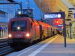 br-1016-1116-1216/235106/1116-162-mit-einem-schnellzug-am 1116 162 mit einem Schnellzug am 8.11.2012 in Salzburg Hbf 